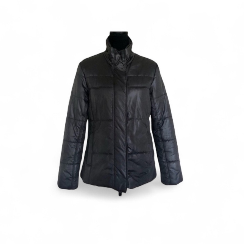 Tag puffer neutral minimalist gorpcore winter weather dark grey jacket medium